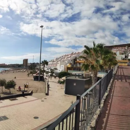 Konukevi Las Vistas Beach *